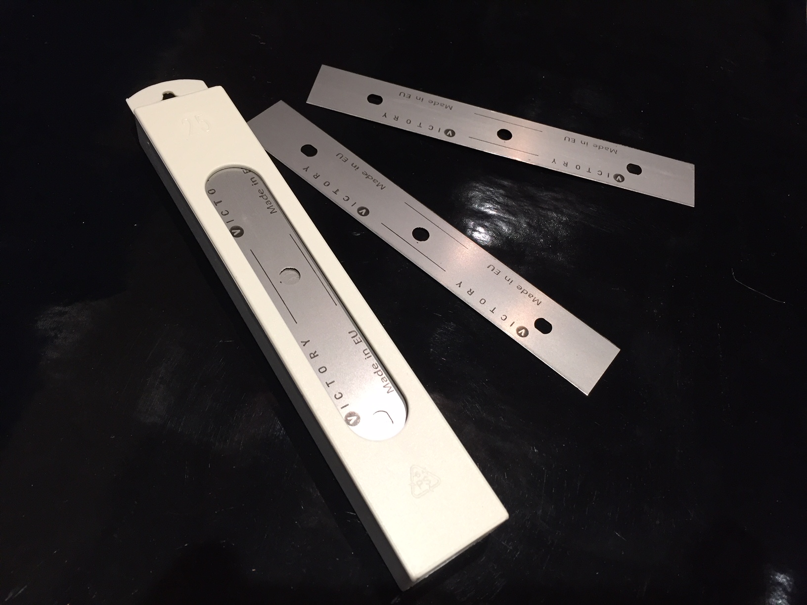 LAM 15 Ersatzklingen aus Edelstahl zu GRA 15 Glasschaber